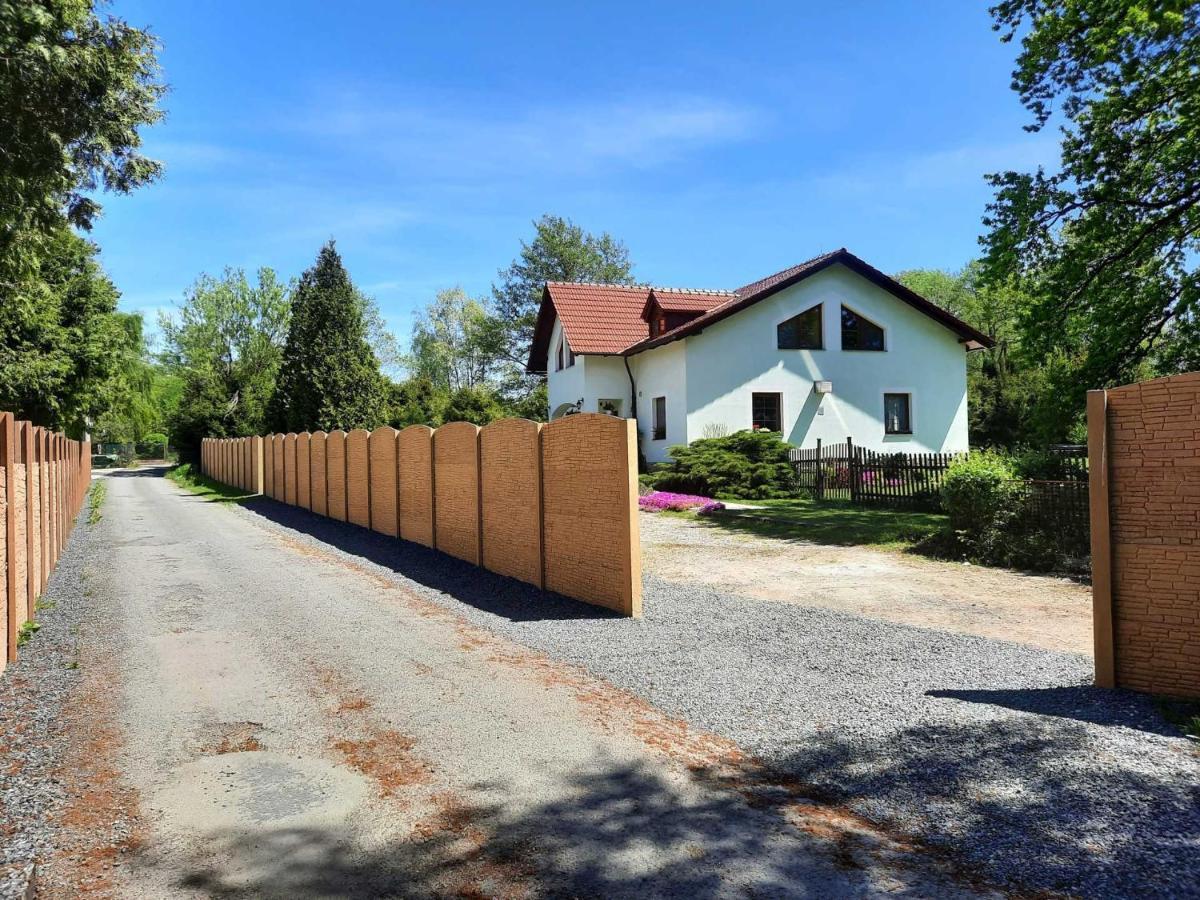 V Prirode Na Okraji Frenstatu Pod Radhostem Apartment Frenštát pod Radhoštěm Екстериор снимка