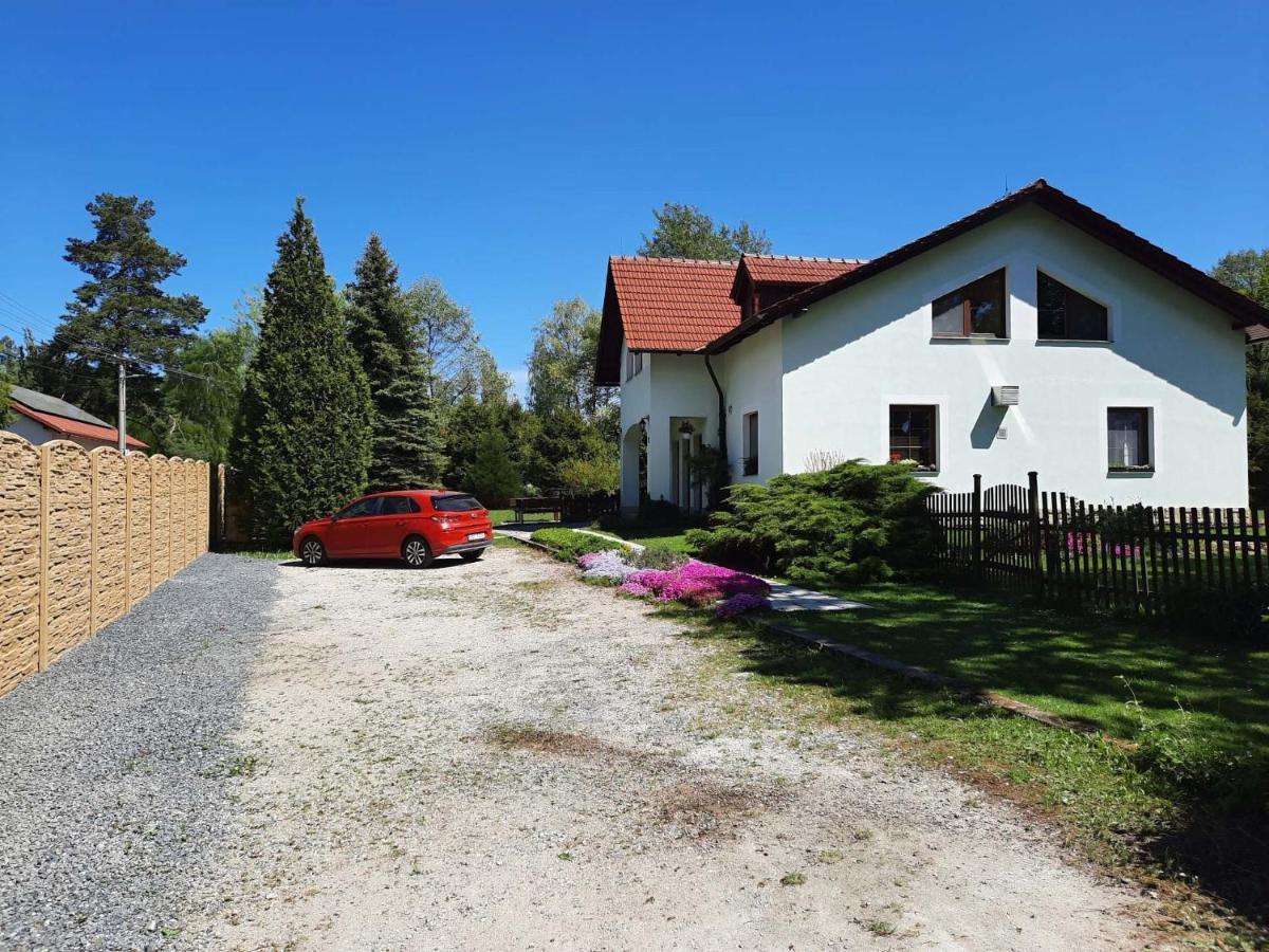 V Prirode Na Okraji Frenstatu Pod Radhostem Apartment Frenštát pod Radhoštěm Екстериор снимка